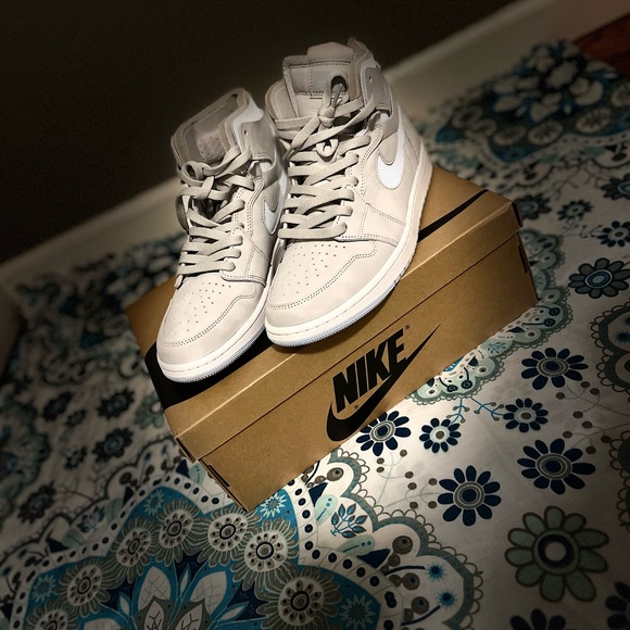 Air Jordan - Picture 3 of 4